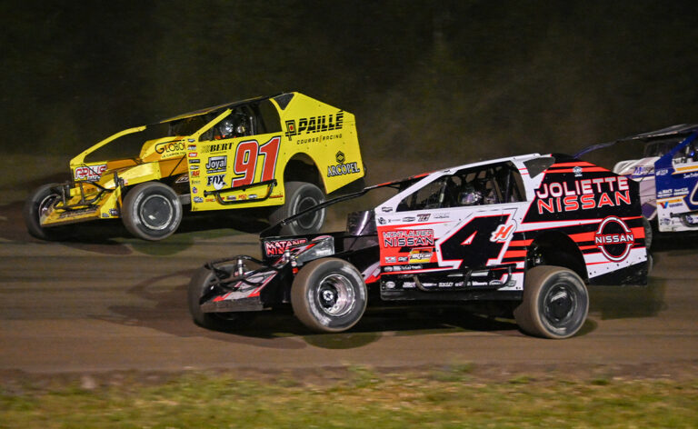 Felix Roy races David Hebert